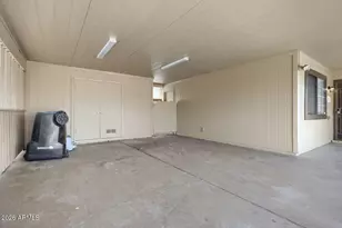 3514 W Caribbean Ln, Phoenix, AZ 85053 - Photo 24