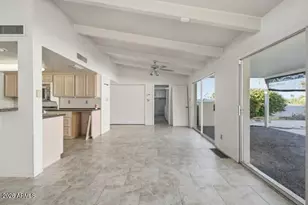 13045 N 8th Ave, Phoenix, AZ 85029 - Photo 10