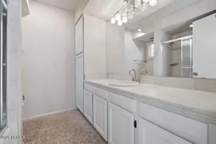13045 N 8th Ave, Phoenix, AZ 85029 - Photo 18