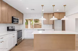 15015 N 23rd Ave, Phoenix, AZ 85023 - Photo 8