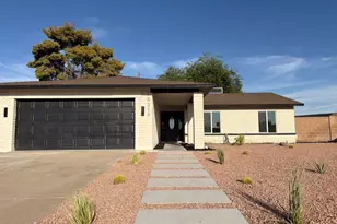 15015 N 23rd Ave, Phoenix, AZ 85023 - Photo 2