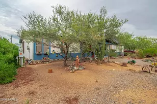 22780 W Sunrise Rd, Congress, AZ 85332 - Photo 1