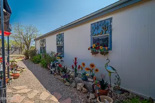 22780 W Sunrise Rd, Congress, AZ 85332 - Photo 34