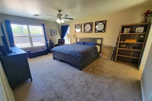 10841 E Forge Cir, Mesa, AZ 85208 - Photo 12