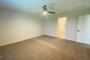 17461 W Molly Ln, Surprise, AZ 85387 - Photo 16