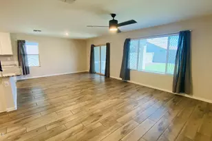 17461 W Molly Ln, Surprise, AZ 85387 - Photo 6