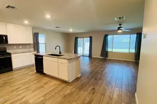 17461 W Molly Ln, Surprise, AZ 85387 - Photo 4