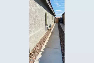 17461 W Molly Lane, Surprise, AZ 85387 - Photo 36