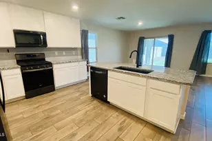 17461 W Molly Ln, Surprise, AZ 85387 - Photo 14