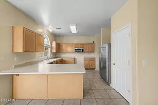 8932 W Hammond Ln, Tolleson, AZ 85353 - Photo 12