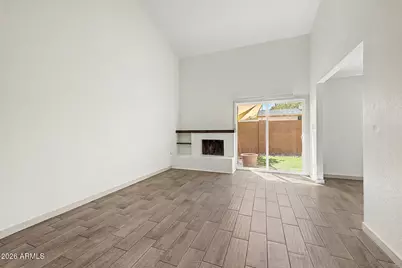 2202 W Glenrosa Avenue #9, Phoenix, AZ 85015 - Photo 6