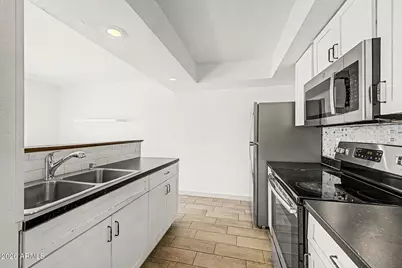 2202 W Glenrosa Avenue #9, Phoenix, AZ 85015 - Photo 16