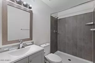2118 E Center Ln, Tempe, AZ 85281 - Photo 20