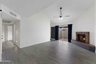 2118 E Center Lane #1, Tempe, AZ 85281 - Photo 4