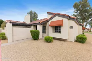 2118 E Center Ln, Tempe, AZ 85281 - Photo 1