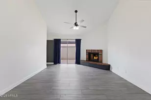 2118 E Center Ln, Tempe, AZ 85281 - Photo 6