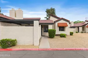 2118 E Center Ln, Tempe, AZ 85281 - Photo 2