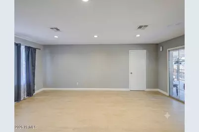 8939 W Sells Drive, Phoenix, AZ 85037 - Photo 2