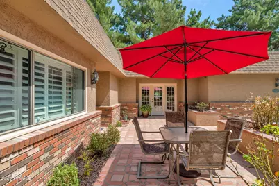 5839 E Indian School Road, Phoenix, AZ 85018 - Photo 2