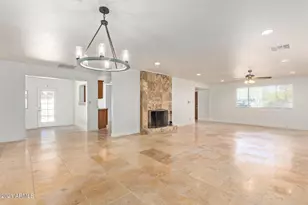 8731 E Minnezona Ave, Scottsdale, AZ 85251 - Photo 10