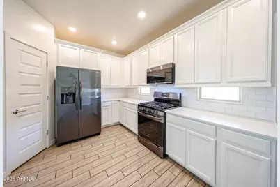 16739 W Sand Hills Road, Surprise, AZ 85387 - Photo 18