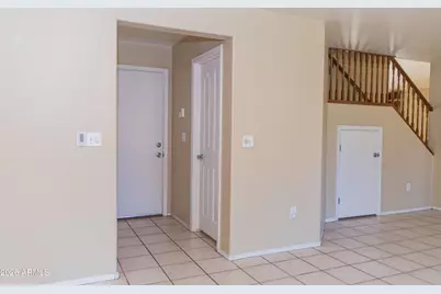 720 W Hancock Avenue, Gilbert, AZ 85233 - Photo 16