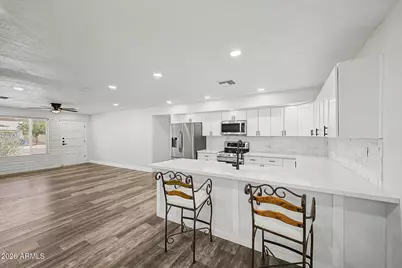 1633 E Wesleyan Drive, Tempe, AZ 85282 - Photo 8