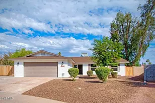 3127 W Yucca St, Phoenix, AZ 85029 - Photo 1