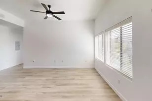 9160 N 67th Ave, Glendale, AZ 85302 - Photo 8