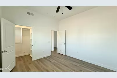 9160 N 67th Avenue #202, Glendale, AZ 85302 - Photo 20