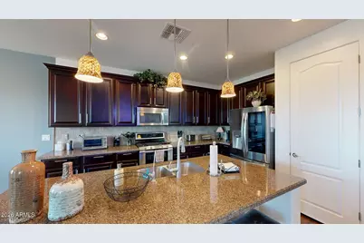 14426 W Coronado Road, Goodyear, AZ 85395 - Photo 10