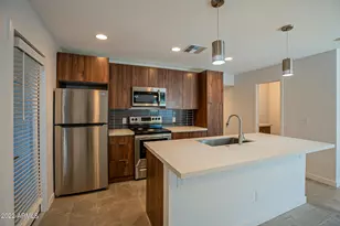 6227 N 13th Pl, Phoenix, AZ 85014 - Photo 1