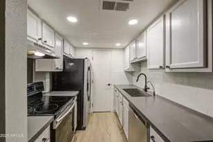 4103 W Wonderview Rd, Phoenix, AZ 85019 - Photo 14