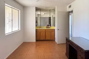 6420 W College Dr, Phoenix, AZ 85033 - Photo 8