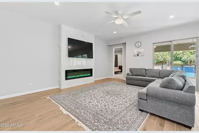 6620 E Libby Street, Phoenix, AZ 85054 - Photo 8