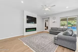 6620 E Libby St, Phoenix, AZ 85054 - Photo 8