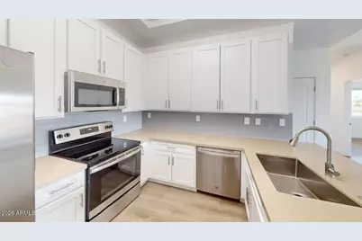 9160 N 67th Avenue #207, Glendale, AZ 85302 - Photo 6