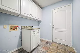 5540 W Christy Dr, Glendale, AZ 85304 - Photo 28