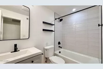 1840 W Thomas Road #14, Phoenix, AZ 85015 - Photo 12