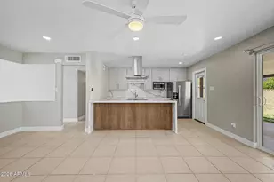 8730 E Rancho Vista Dr, Scottsdale, AZ 85251 - Photo 8