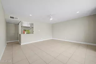 8730 E Rancho Vista Dr, Scottsdale, AZ 85251 - Photo 10