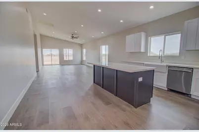 3505 N Algodon Drive, Eloy, AZ 85131 - Photo 6