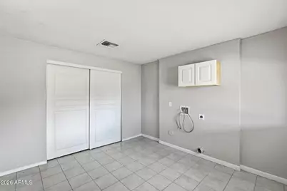2964 N 53rd Drive, Phoenix, AZ 85031 - Photo 32