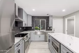 4354 N 82nd St, Scottsdale, AZ 85251 - Photo 12