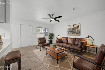 5984 N 48th Avenue, Glendale, AZ 85301 - Photo 4