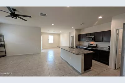 18351 W Artemisa Avenue, Surprise, AZ 85387 - Photo 2