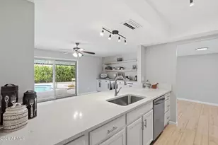 5257 W Acapulco Ln, Glendale, AZ 85306 - Photo 8