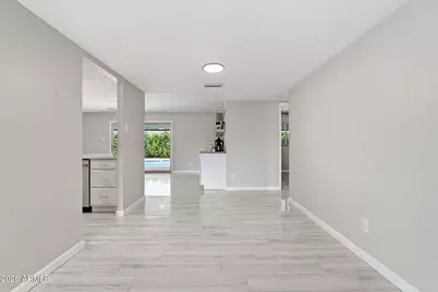 5257 W Acapulco Lane, Glendale, AZ 85306 - Photo 14