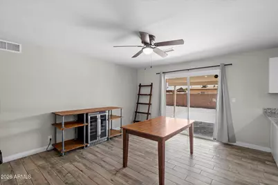 3631 W Denton Lane, Phoenix, AZ 85019 - Photo 8