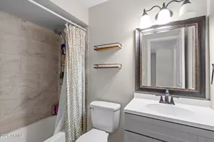 3631 W Denton Ln, Phoenix, AZ 85019 - Photo 18
